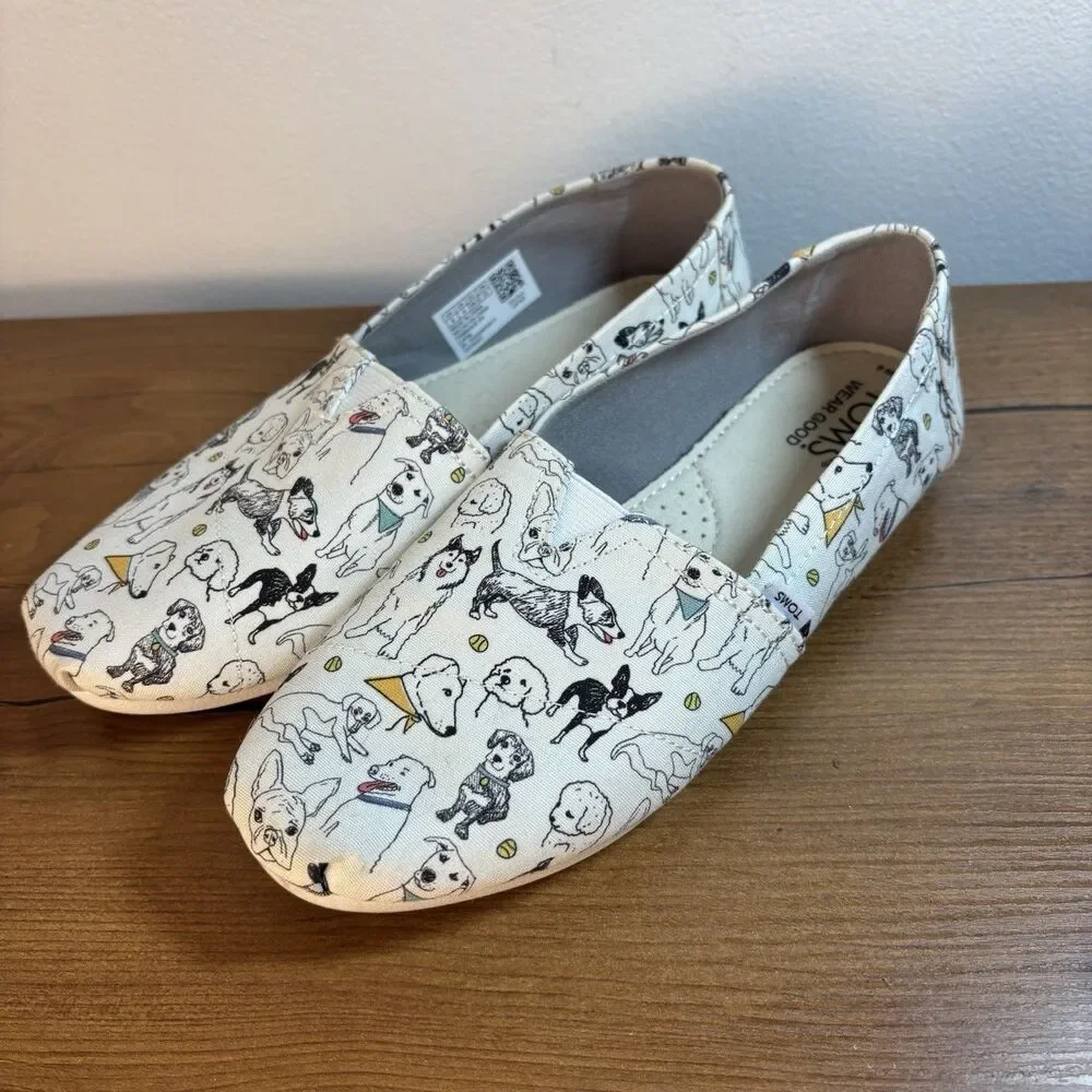 TOMS Belmont 6M White Preowned Dog Print Lightweight Flat Slip On Sneaker Women